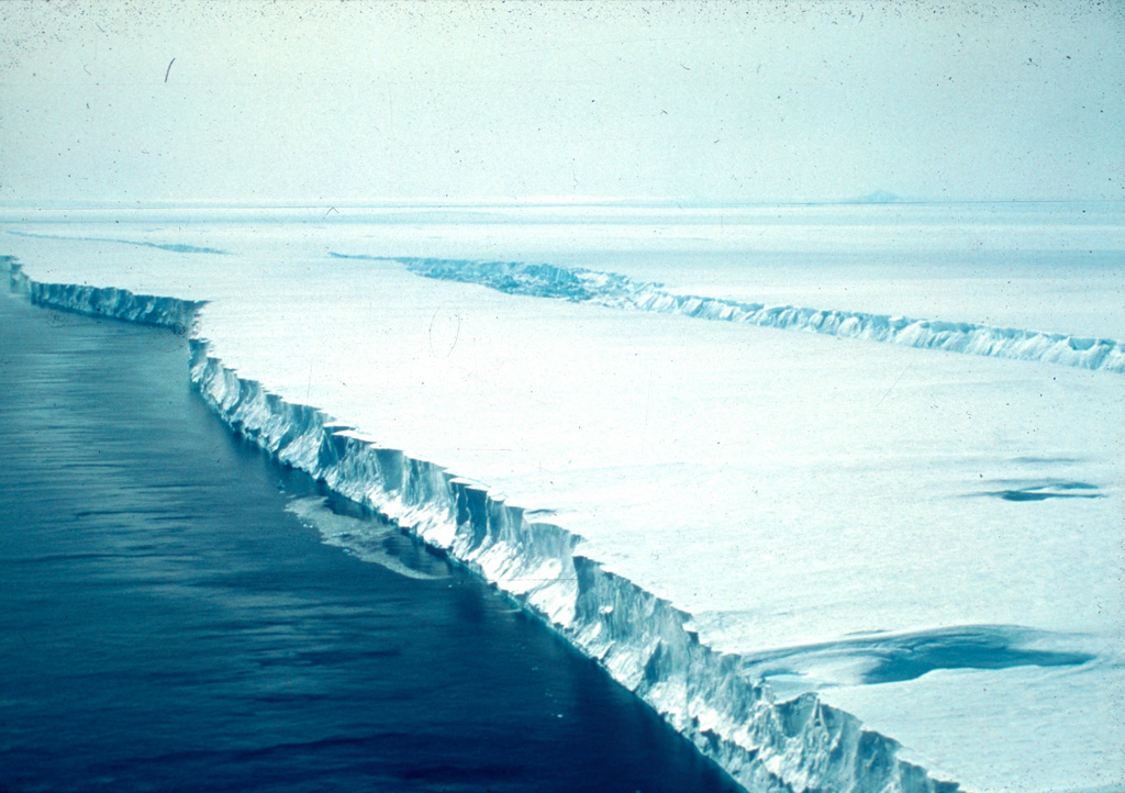 Pine Island Glacier taken by Tom Kellogg onboard the U.S. Coast Guard icebreaker Glacier, 1985, in Pine Island Bay
