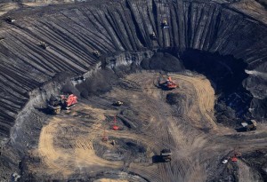Aerial view of Syncrude Aurora tar sands mine in the Boreal Forest north of Fort McMurray Greenpeace by  Jiri Rezac